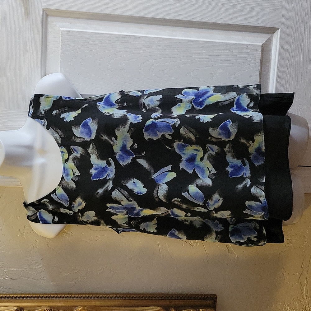 APT. 9 Lined Floral Tank Top